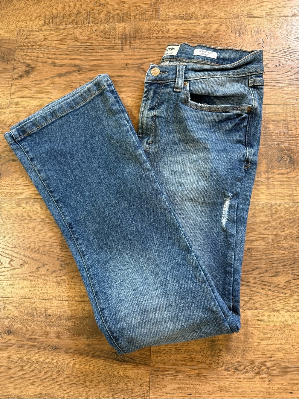 KENSIE  Jeans High Rise Bootcut Jeans Distressed Stretch Medium Wash 5-Pocket